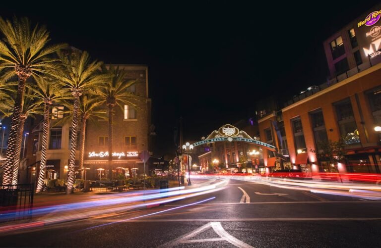 3 Best San Diego Hotels Cheap: Gaslamp Quarter Guide