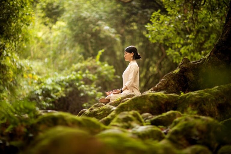 Find Emotional Self-Sufficiency: A Guide to Freedom and Peace