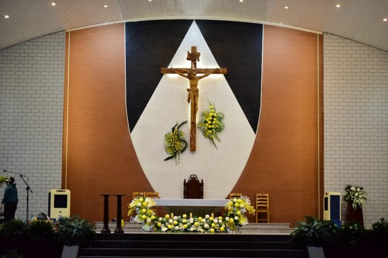 Kierkegaard's Abraham and Isaac: Faith, Sacrifice, and the Suspension of the Ethical